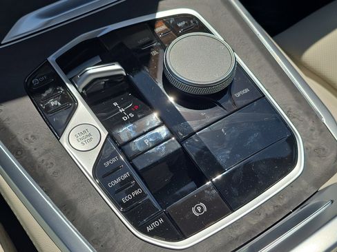 New 2026 BMW X5 sDrive40i w/ M Sport Package image 30