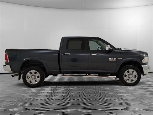 Used 2018 RAM 2500 Laramie image 2