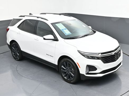 Used 2023 Chevrolet Equinox RS FWD image 44