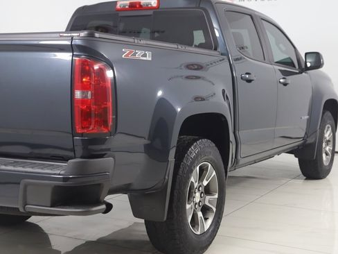 Used 2018 Chevrolet Colorado Z71 image 38