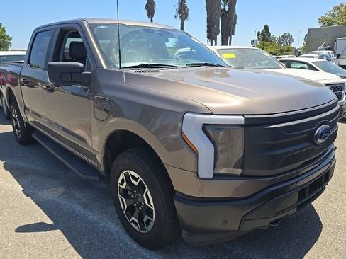 Used 2023 Ford F150 Lightning Pro w/ Tow Technology Package AWD/4WD image 4