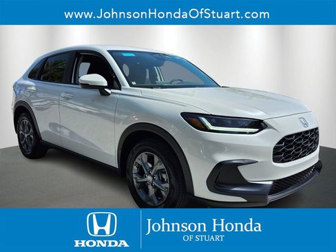 New 2026 Honda HR-V LX image 1