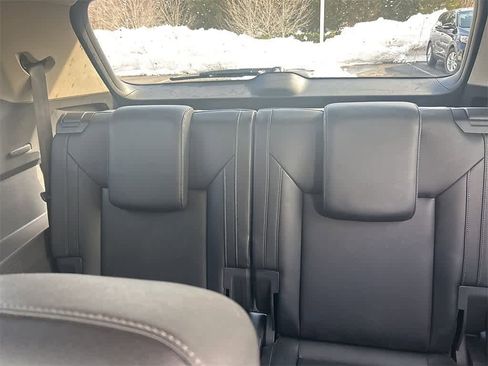 Used 2019 Volkswagen Atlas SE w/ Towing Package image 13