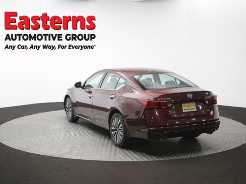 Used 2024 Nissan Altima 2.5 SV w/ SV Premium Package AWD/4WD image 61