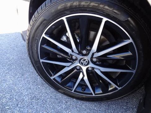 Used 2024 Toyota Camry SE image 37