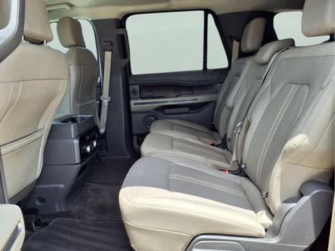 Used 2018 Ford Expedition Max Limited w/ Cargo Package AWD/4WD image 11