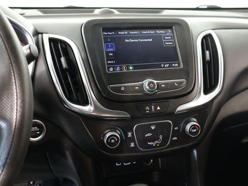 Used 2022 Chevrolet Equinox LT FWD image 5