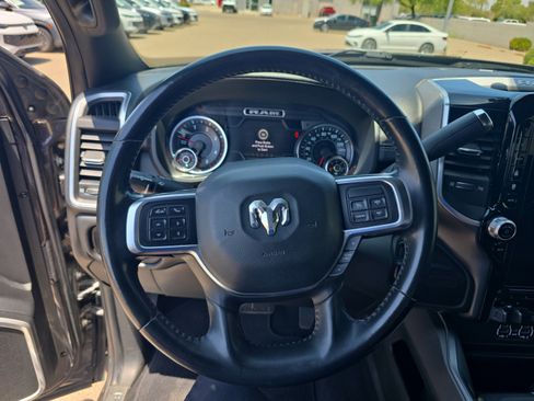 Used 2020 RAM 2500 Laramie w/ Night Edition AWD/4WD image 9