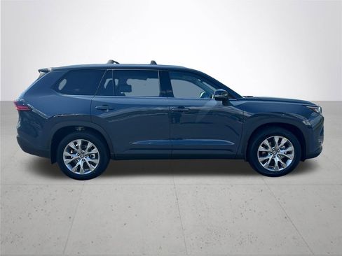 New 2026 Toyota Grand Highlander AWD image 6