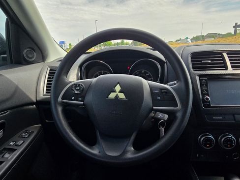 Used 2021 Mitsubishi Outlander Sport LE FWD image 27