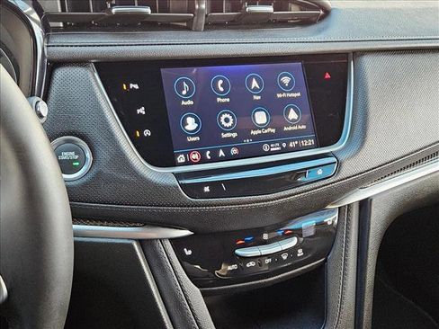 New 2025 Cadillac XT5 Sportv image 12