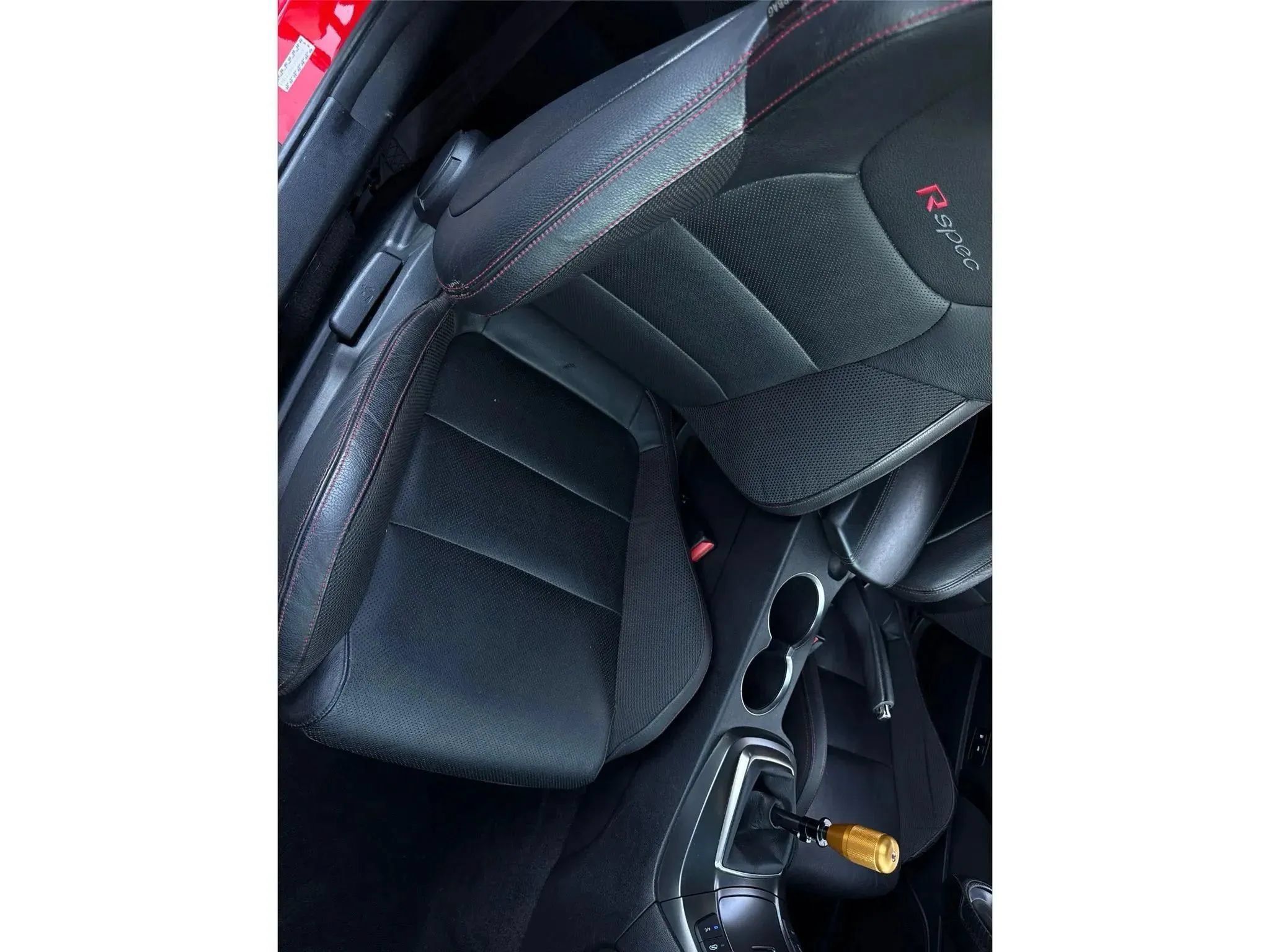 Used 2016 Hyundai Genesis Coupe 3.8 RWD image 19