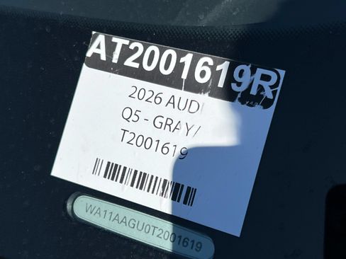 Used 2026 Audi Q5 Premium AWD/4WD image 3