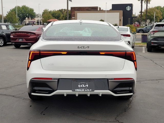 New 2027 Kia K5 LXS FWD image 6