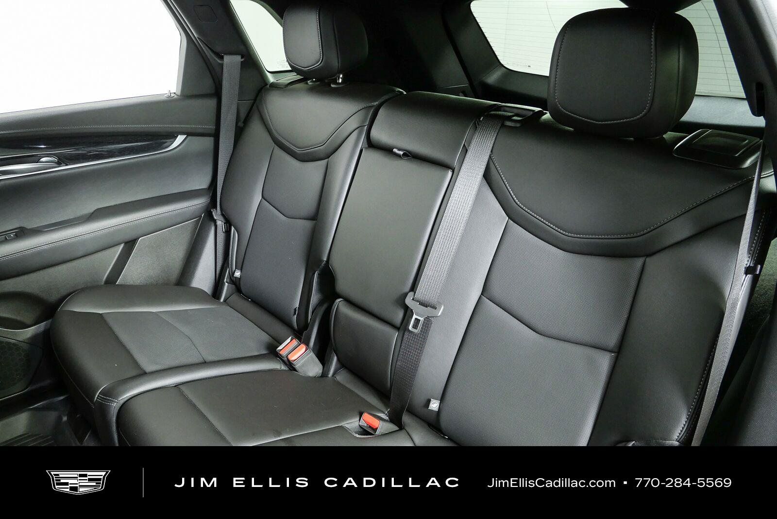 Used 2023 Cadillac XT5 Premium Luxury w/ Technology Package FWD image 19