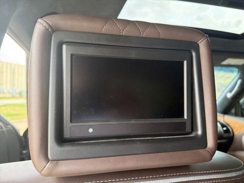 Used 2016 INFINITI QX80 Limited w/ All Season Package AWD/4WD image 11