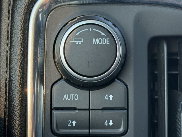 Used 2021 Chevrolet Silverado 1500 LT Trail Boss w/ Bed Protection Package AWD/4WD image 37
