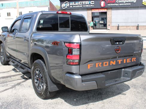 Certified 2022 Nissan Frontier PRO-4X w/ Pro-4X Premium Package AWD/4WD image 3