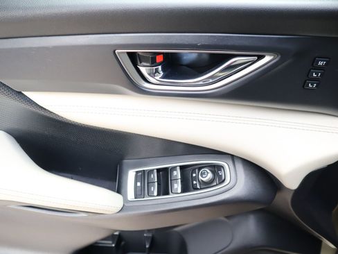 Used 2024 Subaru Ascent Limited w/ Technology Package image 27