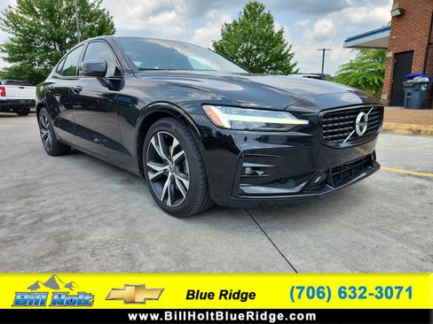 Used 2022 Volvo S60 B5 R-Design w/ Advanced Package image 1