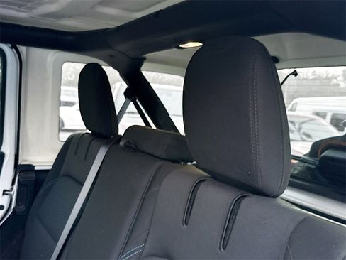 Used 2021 Jeep Wrangler Unlimited Rubicon 4xe w/ Cold Weather Group image 29