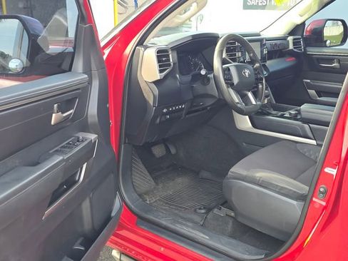 Used 2022 Toyota Tundra SR5 w/ Convenience Package RWD image 9