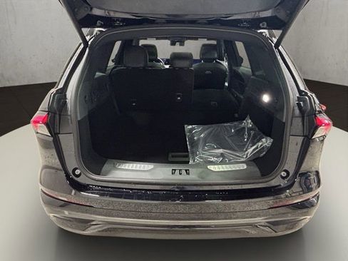 New 2025 Lincoln Nautilus Reserve w/ Jet Appearance Package image 22