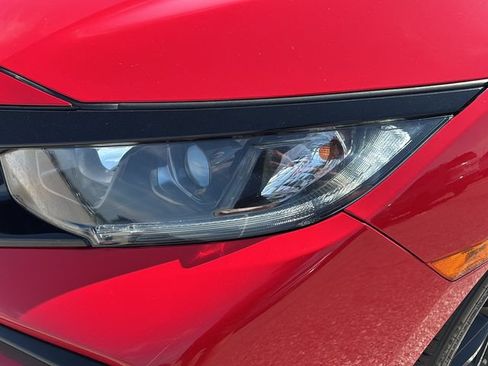 Used 2021 Honda Civic Sport image 9