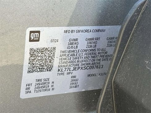 Used 2025 Chevrolet Trax RS w/ Sunroof Package image 26