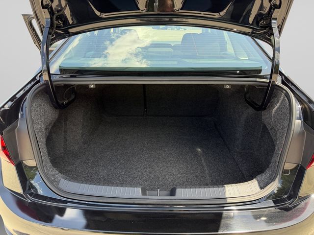 Used 2024 Volkswagen Jetta S FWD image 19