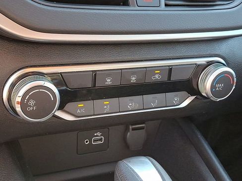 Certified 2024 Nissan Altima 2.5 S image 17