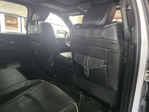 Used 2017 RAM 1500 Limited image 18