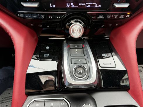 Used 2022 Acura MDX A-Spec image 36