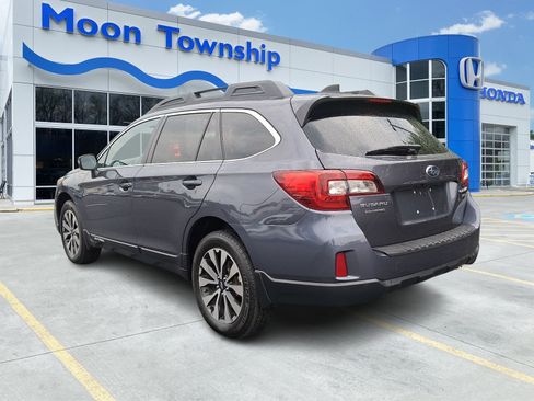 Used 2016 Subaru Outback 3.6R Limited AWD/4WD image 4
