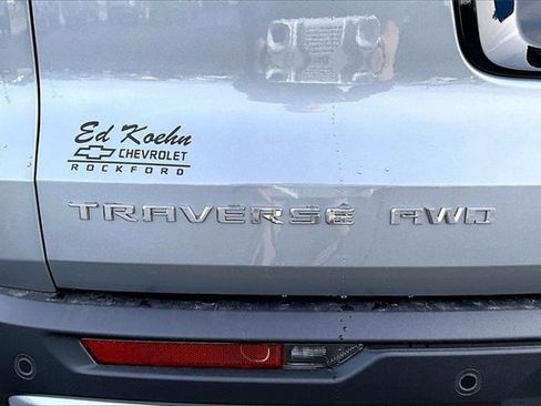 New 2026 Chevrolet Traverse LT w/ Sun and Wheel Package image 9