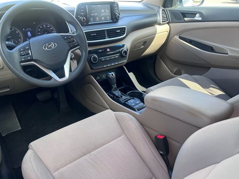 Used 2019 Hyundai Tucson SE image 19