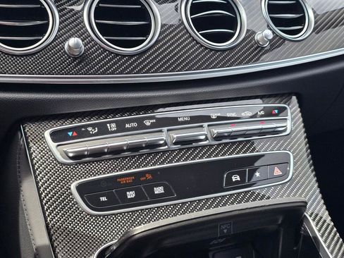Used 2023 Mercedes-Benz E 53 AMG 4MATIC Sedan image 31