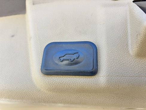 Used 2012 Buick Enclave Leather image 16