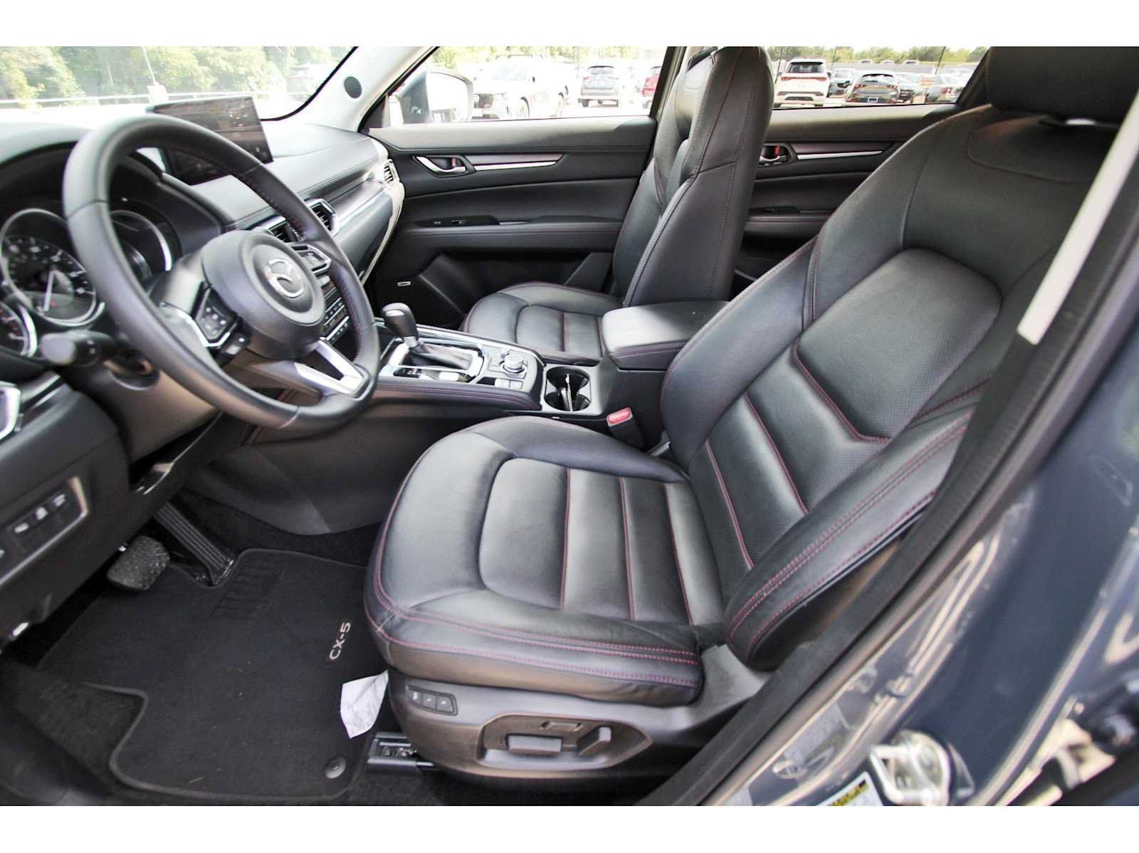 Used 2025 MAZDA CX-5 Carbon Edition AWD/4WD image 11