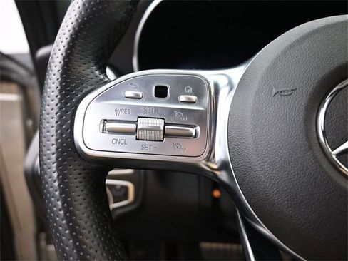 Used 2020 Mercedes-Benz C 300 Sedan image 32
