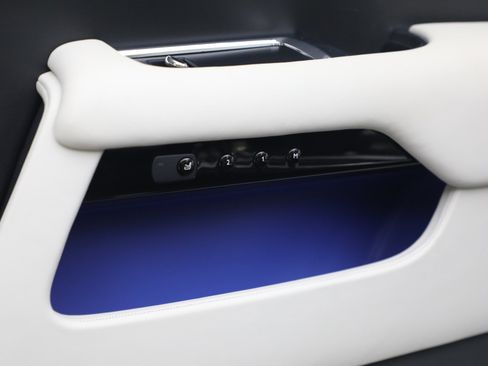 Certified 2017 Rolls-Royce Dawn image 43