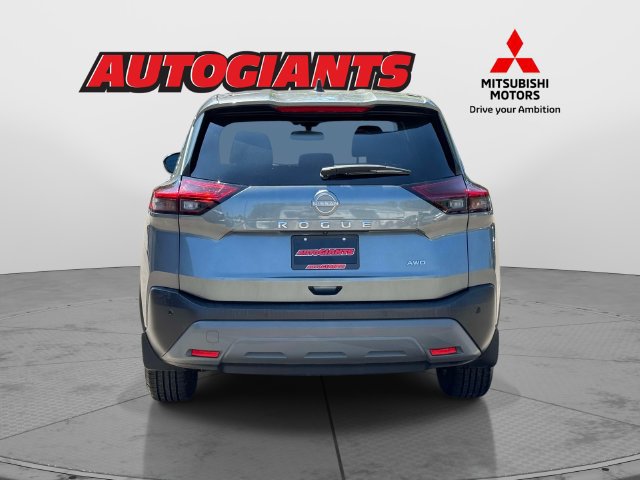 Used 2023 Nissan Rogue S AWD/4WD image 3