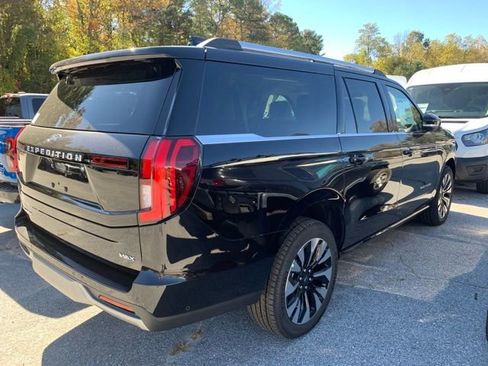New 2025 Ford Expedition Max Platinum w/ Driver's Package image 15
