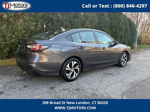 Used 2023 Subaru Legacy Premium image 8