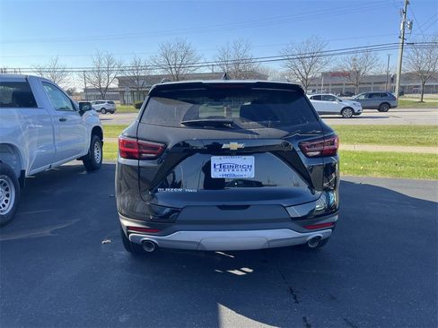 New 2025 Chevrolet Blazer LT w/ Convenience Package image 7