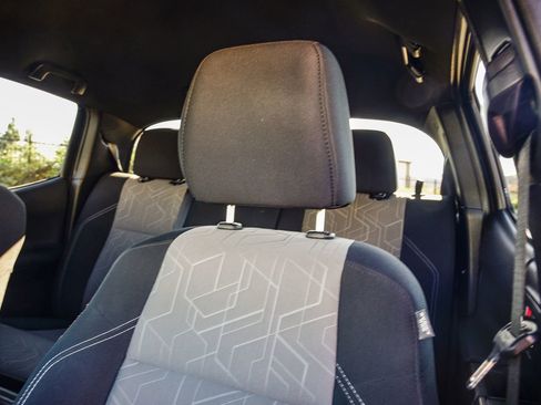 Certified 2023 Toyota Tacoma TRD Sport image 26