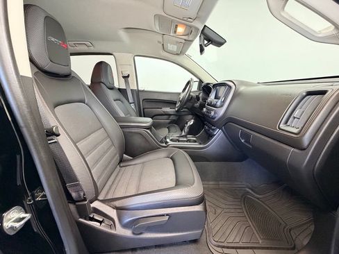 Used 2022 GMC Canyon AT4 AWD/4WD image 9