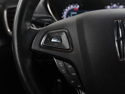 Used 2016 Lincoln MKX Premiere AWD/4WD image 25