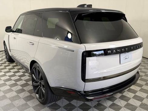 New 2026 Land Rover Range Rover SV AWD/4WD image 4