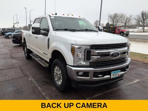 Used 2019 Ford F350 XLT w/ XLT Premium Package image 10